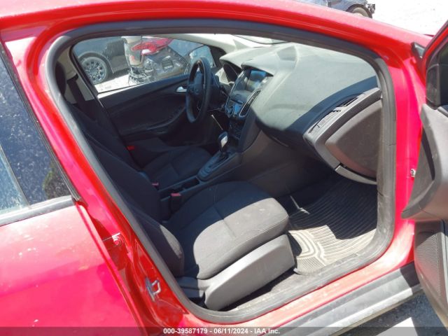 1FADP3M20HL211077 Ford FOCUS SEL