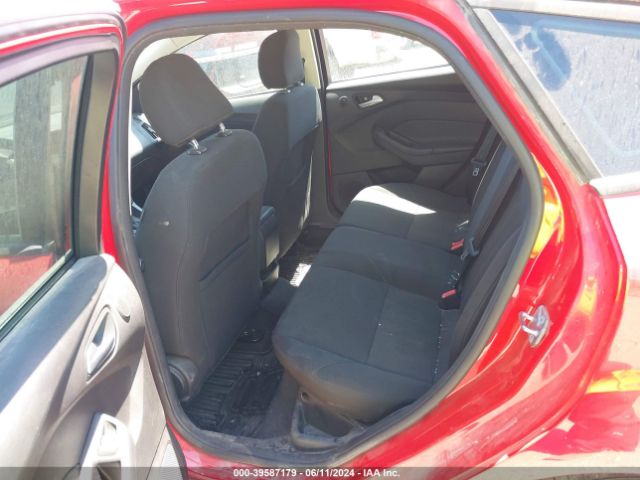 1FADP3M20HL211077 Ford FOCUS SEL