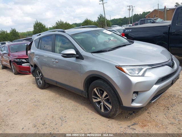 Toyota Rav4 Xle 2018 JTMRFREV3JJ199894 zdjęcie główne