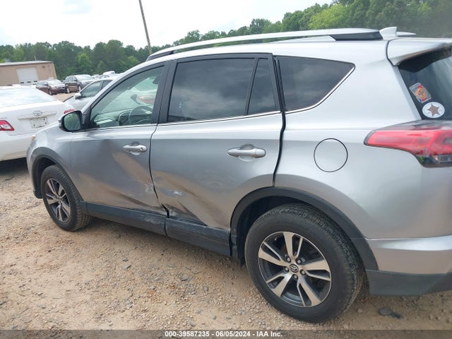 Toyota Rav4 Xle 2018 JTMRFREV3JJ199894 Image 14