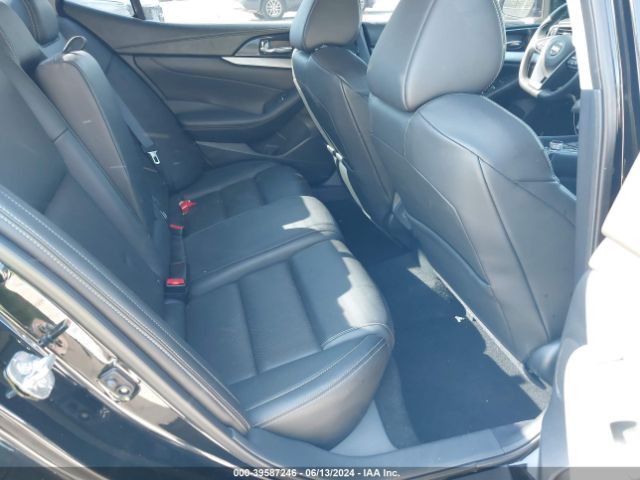 1N4AA6AP7JC398782 Nissan Maxima 3.5 Sl
