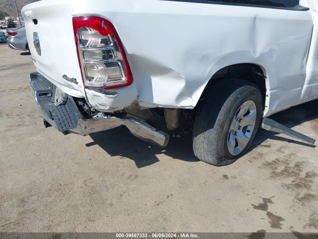 1C6SRFMM4MN657138 RAM 1500 Big Horn  4x4 6'4 Box