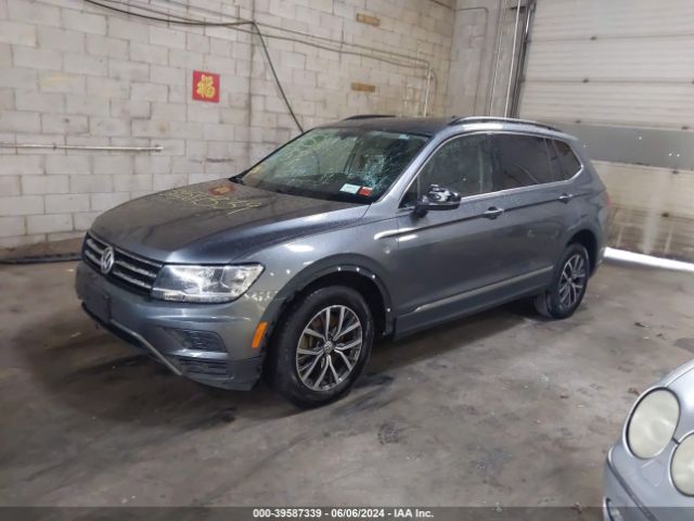 3VV2B7AX2LM033303 Volkswagen Tiguan 2.0t Se/2.0t Se R-line Black/2.0t Sel
