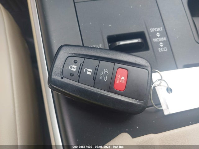 Toyota Highlander Xle 2021 5TDGZRAH4MS533694 Image 11