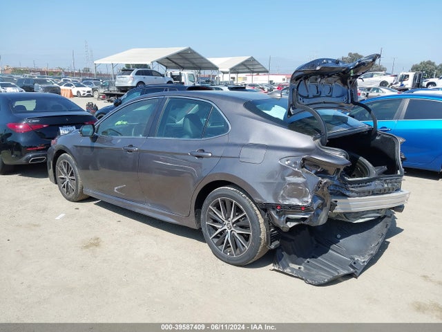 Toyota CAMRY SE 2024 4T1G11AK3RU853088 Image 3