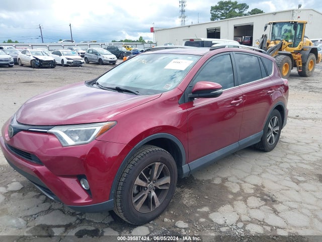 Toyota Rav4 Xle 2018 2T3WFREV0JW427628 Image 2