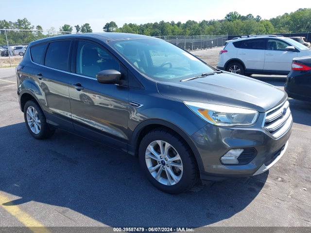 Ford ESCAPE SE 2017 1FMCU0GD7HUC42696 Image 1