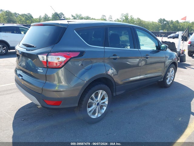 Ford ESCAPE SE 2017 1FMCU0GD7HUC42696 Image 4