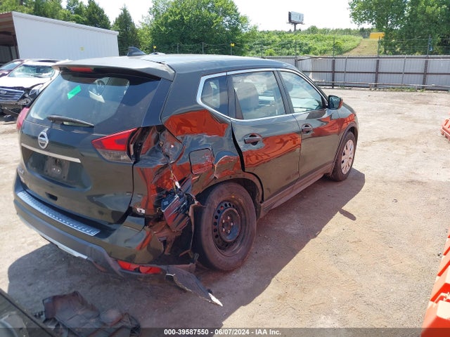 Nissan ROGUE S 2017 KNMAT2MT4HP525416 Image 4