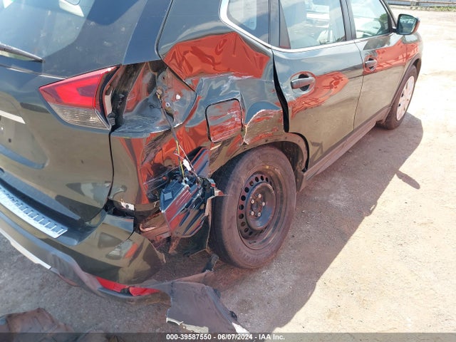 Nissan ROGUE S 2017 KNMAT2MT4HP525416 Image 6