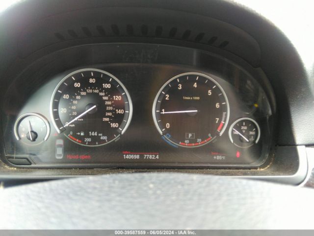 WBA5A7C55ED613201 BMW 528i Xdrive