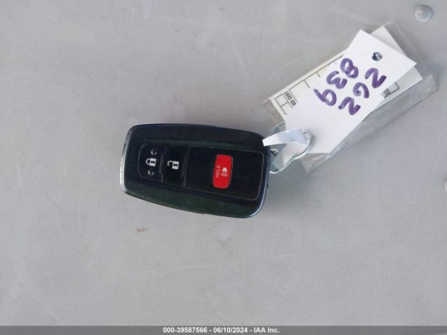 JTDKARFU1G3020769 Toyota Prius Four