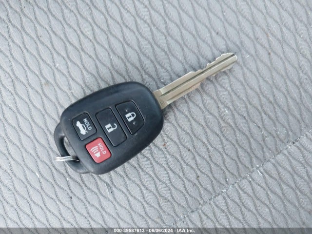 Toyota COROLLA LE 2016 2T1BURHE4GC528254 Image 11