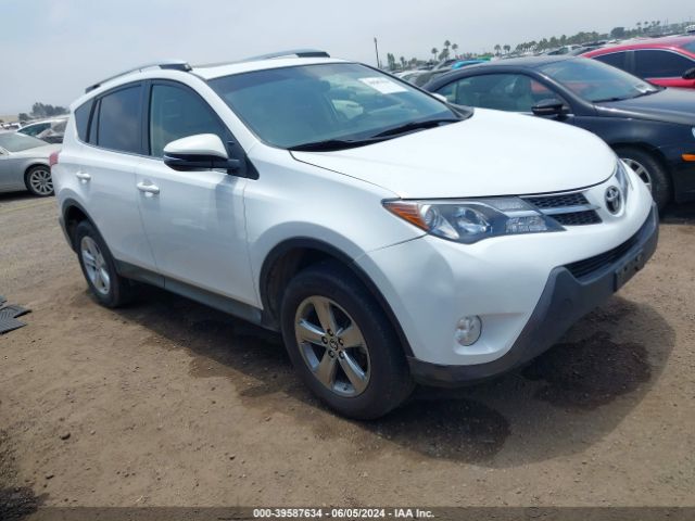 JTMWFREV8EJ020662 Toyota Rav4 Xle