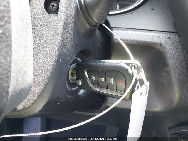 Toyota CAMRY LE 2020 4T1C11AK0LU390428 Image 11