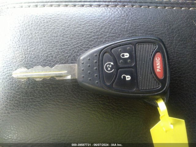 1C4NJDEB8HD208071 Jeep Compass Latitude 4x4