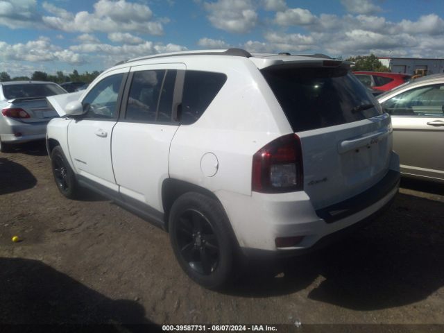 1C4NJDEB8HD208071 Jeep Compass Latitude 4x4