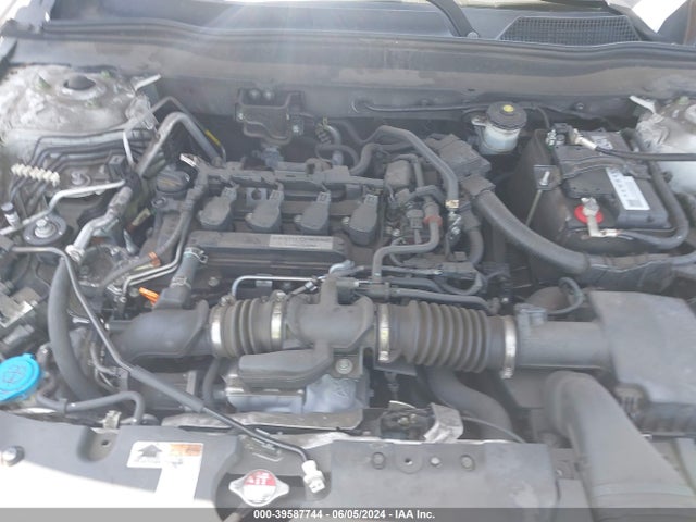 Honda ACCORD LX 2018 1HGCV1F1XJA083390 Image 10