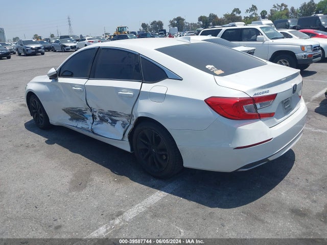 Honda ACCORD LX 2018 1HGCV1F1XJA083390 Image 3