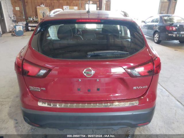 JN1BJ1CR1JW203079 Nissan Rogue Sport Sv