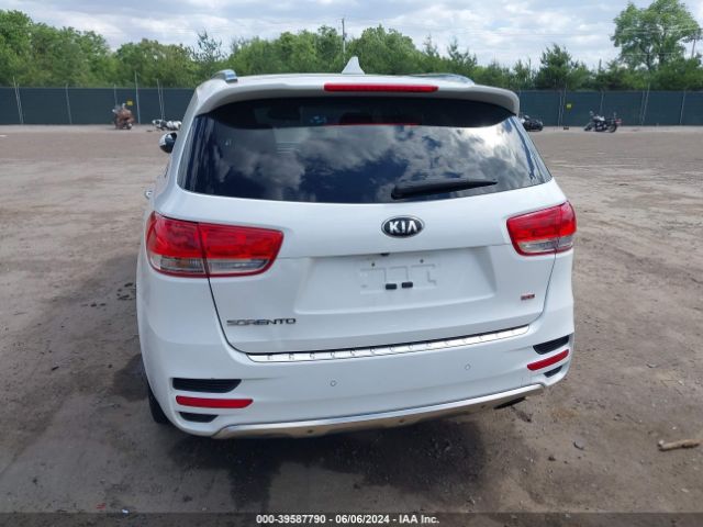 5XYPKDA50GG083430 KIA Sorento 3.3l Sx