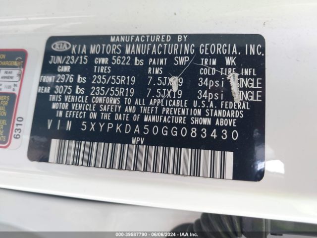 5XYPKDA50GG083430 KIA Sorento 3.3l Sx