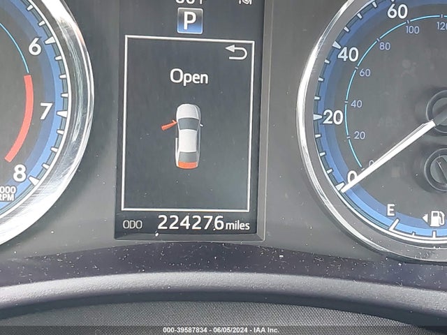 Toyota Corolla Se Special Edition 2017 5YFBURHE4HP616707 Image 15