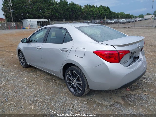 Toyota Corolla Se Special Edition 2017 5YFBURHE4HP616707 Image 3