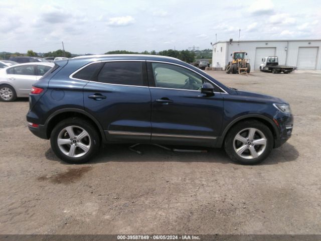 5LMCJ1D99HUL61202 Lincoln Mkc Premiere