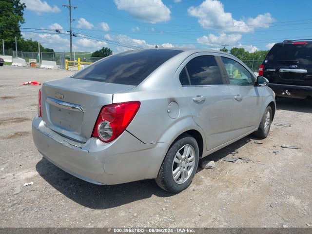Chevrolet Sonic Lt Auto 2014 1G1JC5SH8E4135148 Image 4