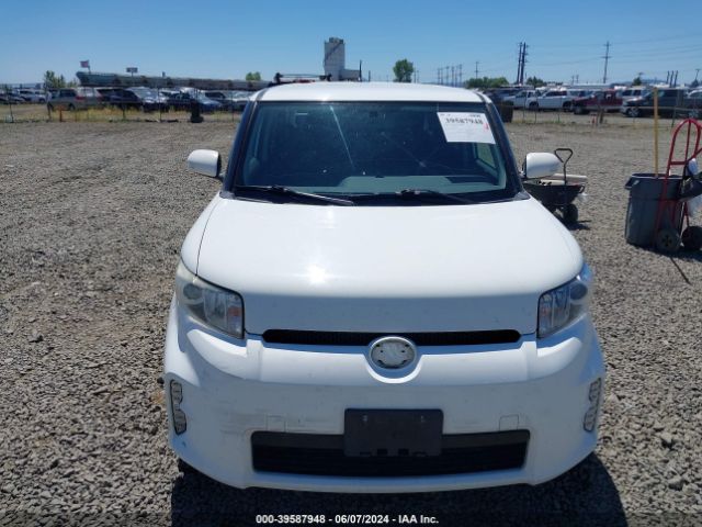 JTLZE4FE2FJ077351 Scion XB
