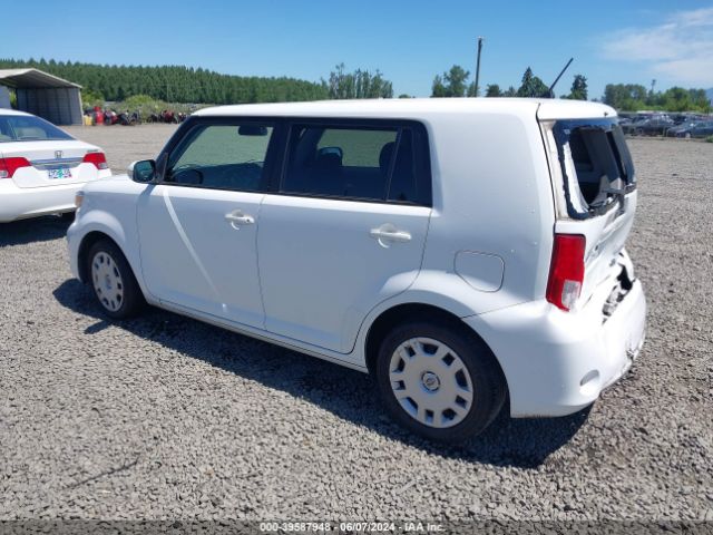JTLZE4FE2FJ077351 Scion XB
