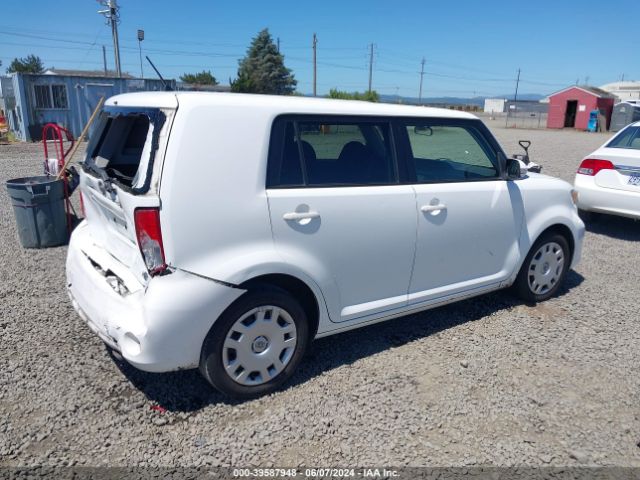 JTLZE4FE2FJ077351 Scion XB