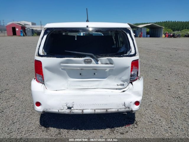 JTLZE4FE2FJ077351 Scion XB