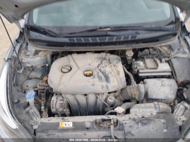 Hyundai ELANTRA SE 2015 5NPDH4AE2FH579791 Image 10