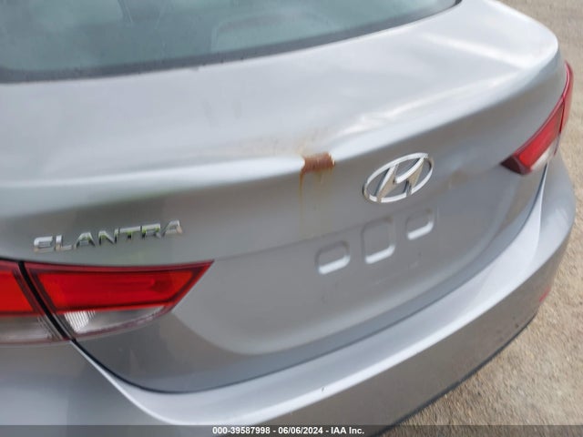 Hyundai ELANTRA SE 2015 5NPDH4AE2FH579791 Image 14