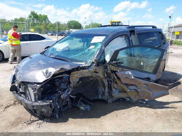 Toyota Sienna Le 8 Passenger 2015 5TDKK3DC9FS554149 Image 6