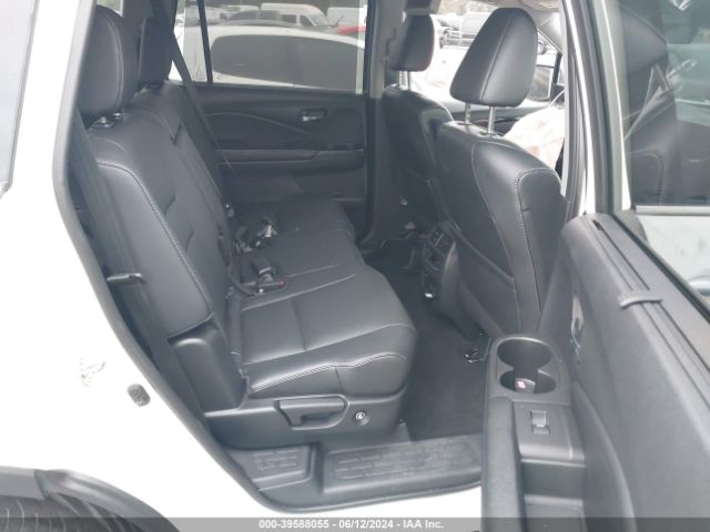 5FNYF5H9XKB026174 Honda Pilot Touring