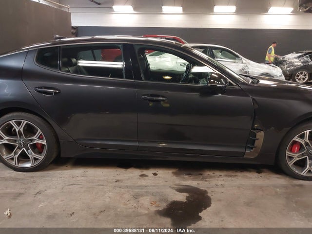 KIA Stinger Gt2 2019 KNAE55LC9K6059488 Image 13