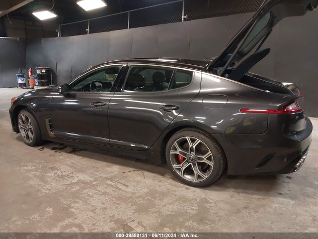 KIA Stinger Gt2 2019 KNAE55LC9K6059488 Image 3