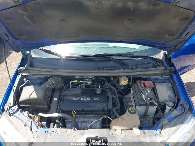 Chevrolet Sonic Lt Auto 2017 1G1JD5SH7H4126877 Image 10