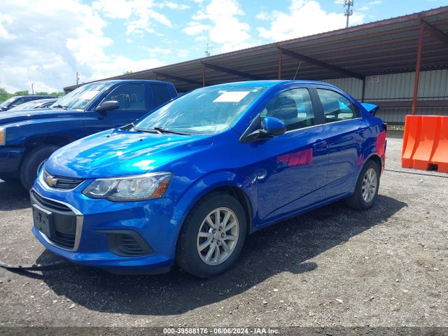 Chevrolet Sonic Lt Auto 2017 1G1JD5SH7H4126877 Image 2