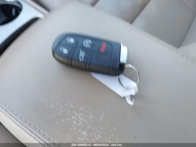 1C4RJECG3GC339659 Jeep Grand Cherokee Overland