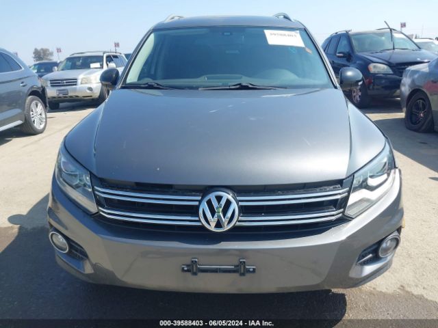 WVGTV7AX2HK015193 Volkswagen Tiguan 2.0t Sport