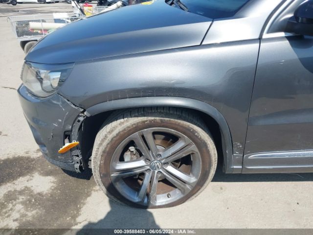 WVGTV7AX2HK015193 Volkswagen Tiguan 2.0t Sport