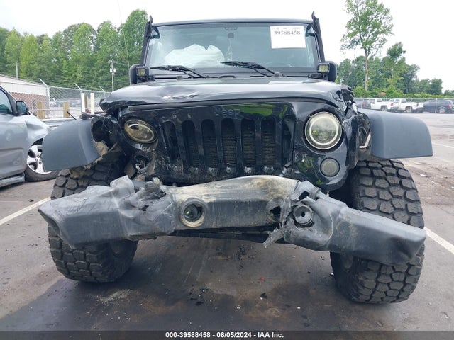 1C4BJWDG4GL250835 Jeep Wrangler Unlimited Willys Wheeler