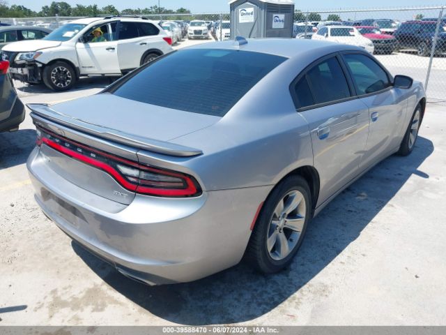2C3CDXHG7FH889626 Dodge Charger Sxt