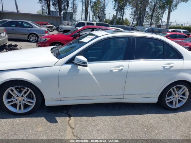 WDDGF4HB6ER315937 Mercedes-Benz C 250 Luxury/sport