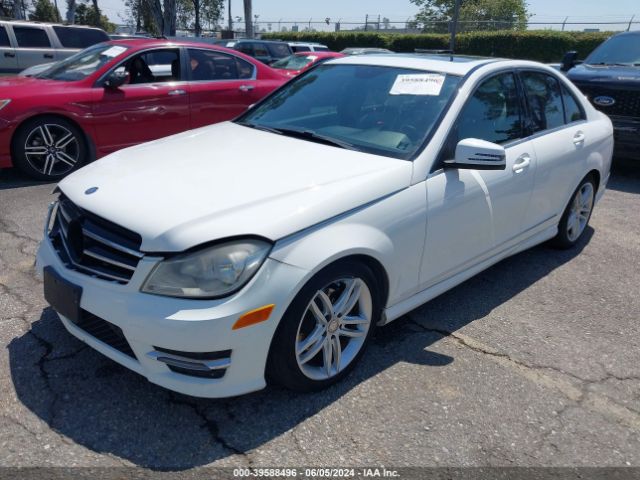 WDDGF4HB6ER315937 Mercedes-Benz C 250 Luxury/sport