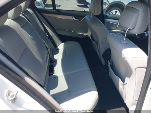 WDDGF4HB6ER315937 Mercedes-Benz C 250 Luxury/sport